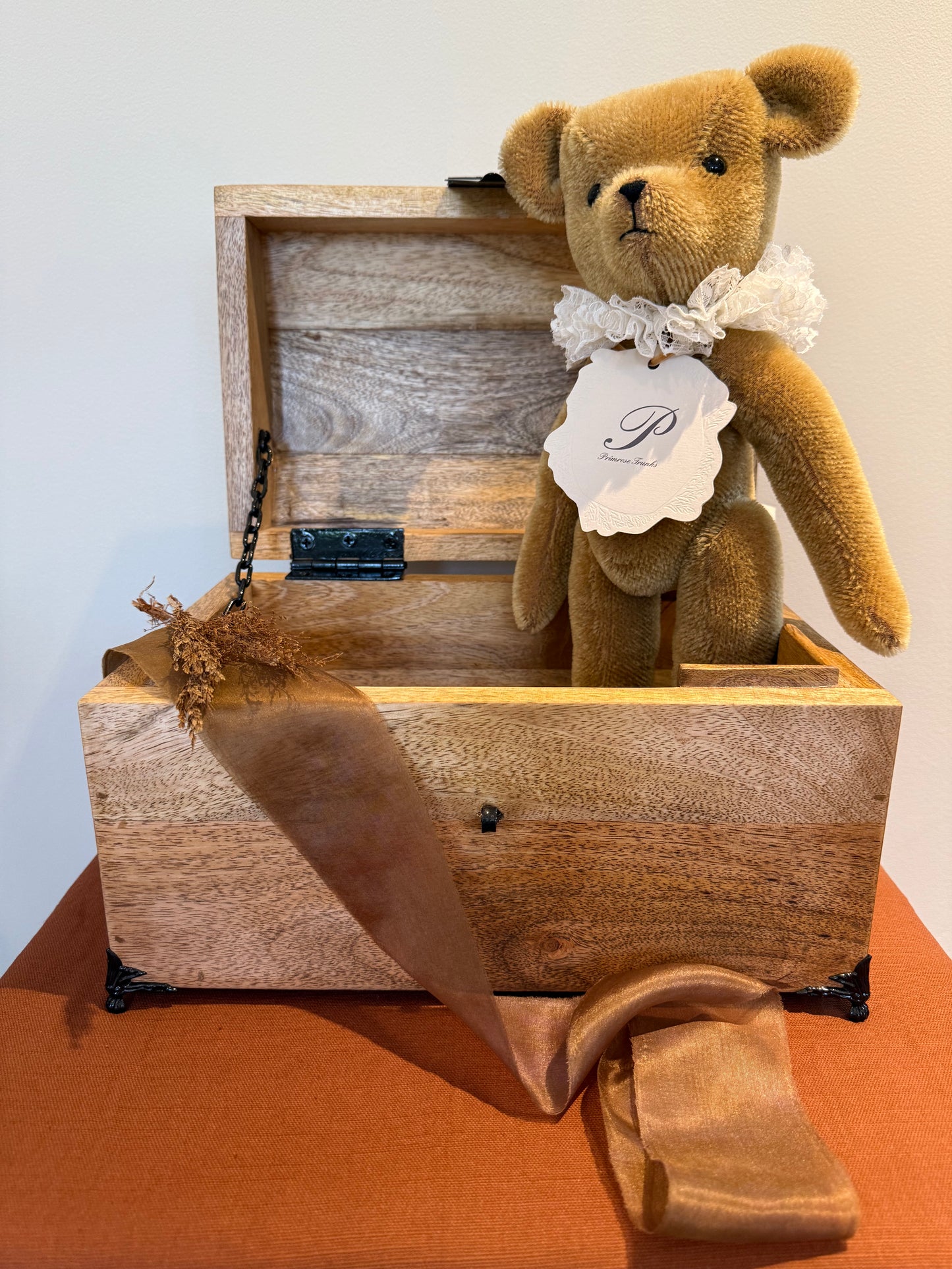 The Porter Classic Trunk