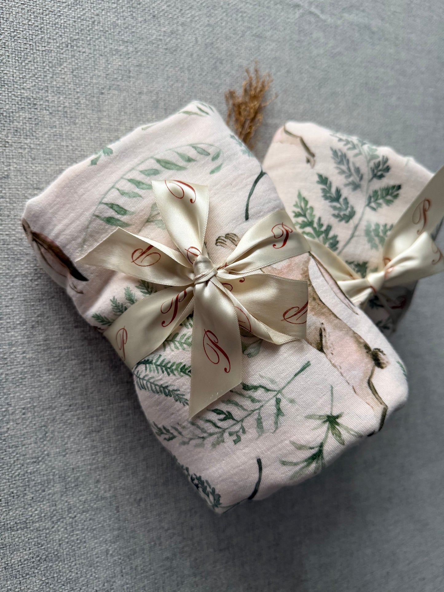 PRIMROSE TRUNKS EXTRA LARGE BABY MUSLIN SWADDLING BABY BLANKET PRINTED NEWBORN NEW BABY MUSLINS